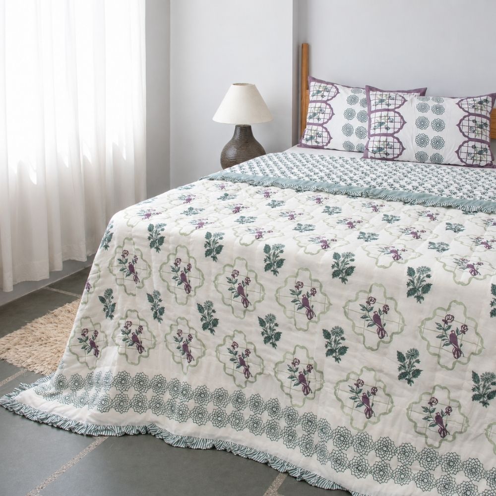 Jharokha Fringe Reversible Jaipuri Quilt