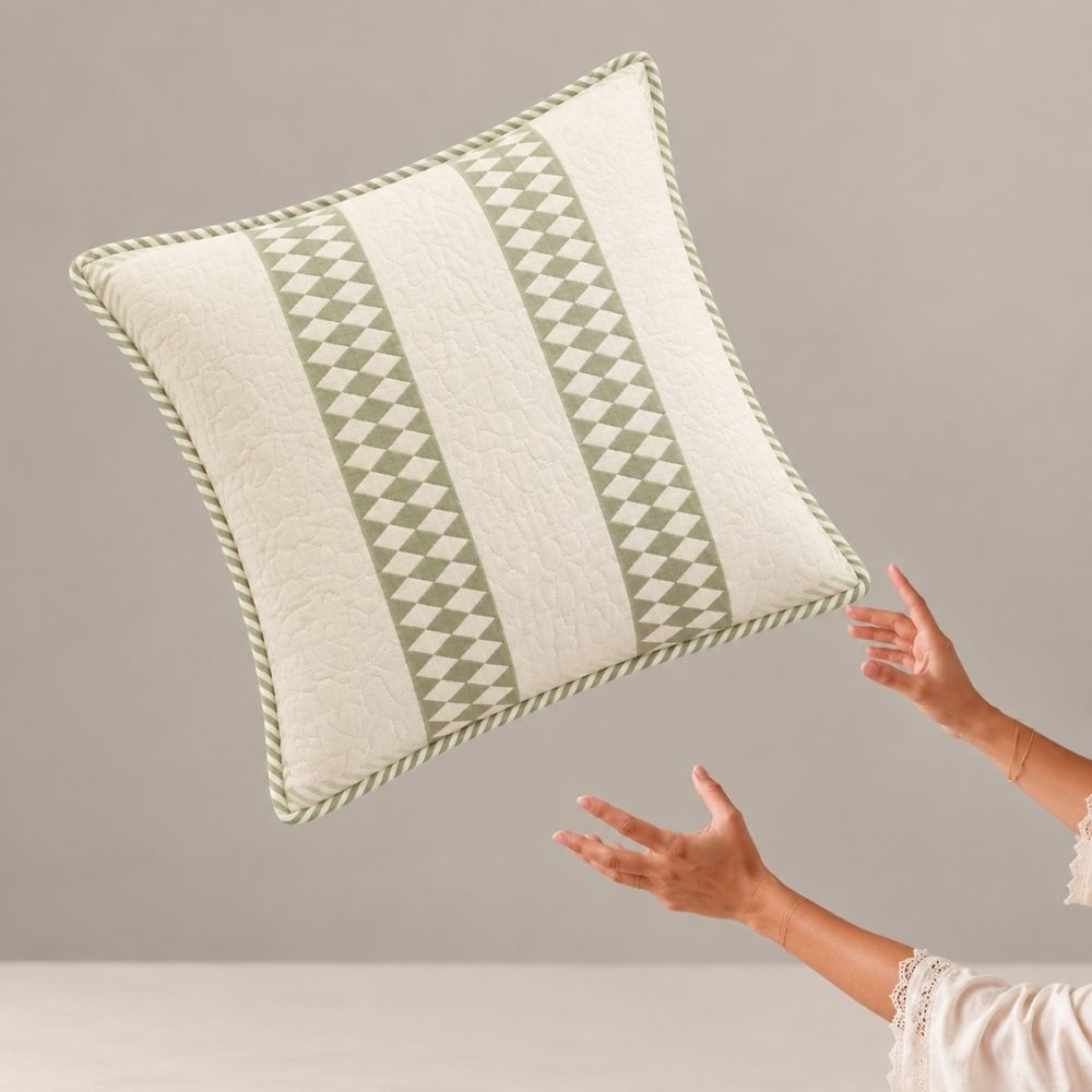 Doorva Quilted Cushion Cover