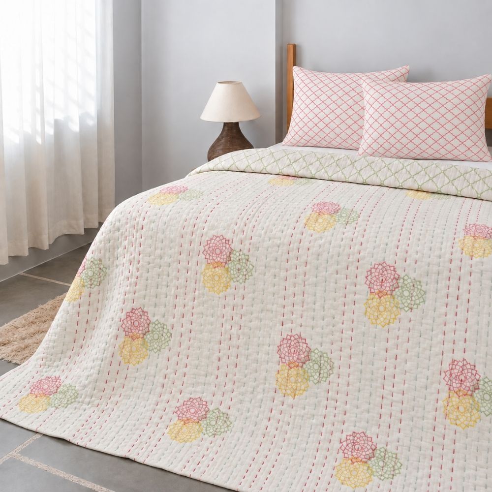 Manjari Reversible Kantha Jaipuri Quilt