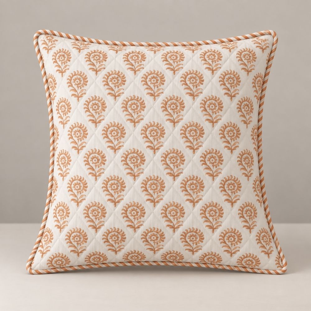 Valgu Quilted Cushion Cover