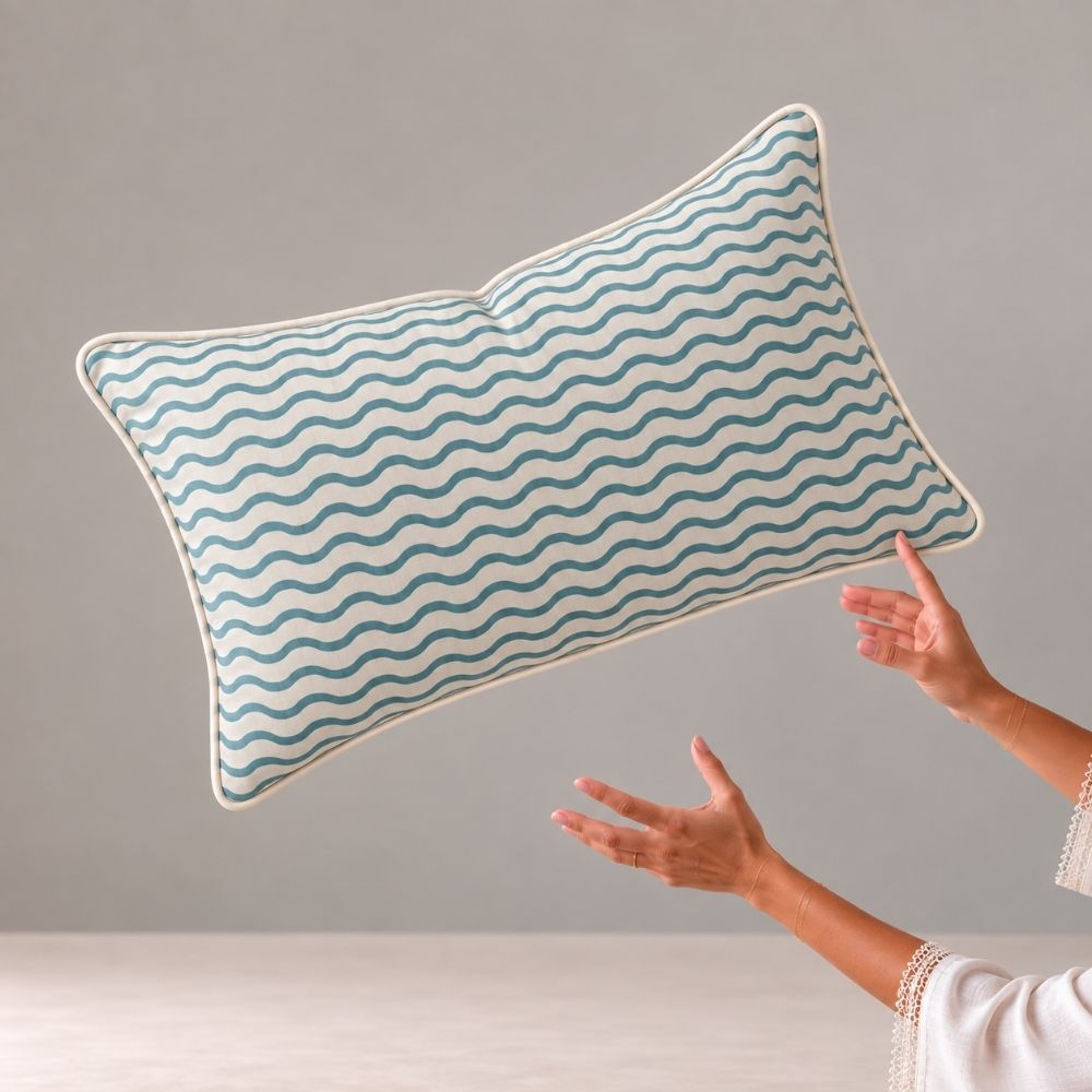 Zeenat Lumbar Pillow Cover